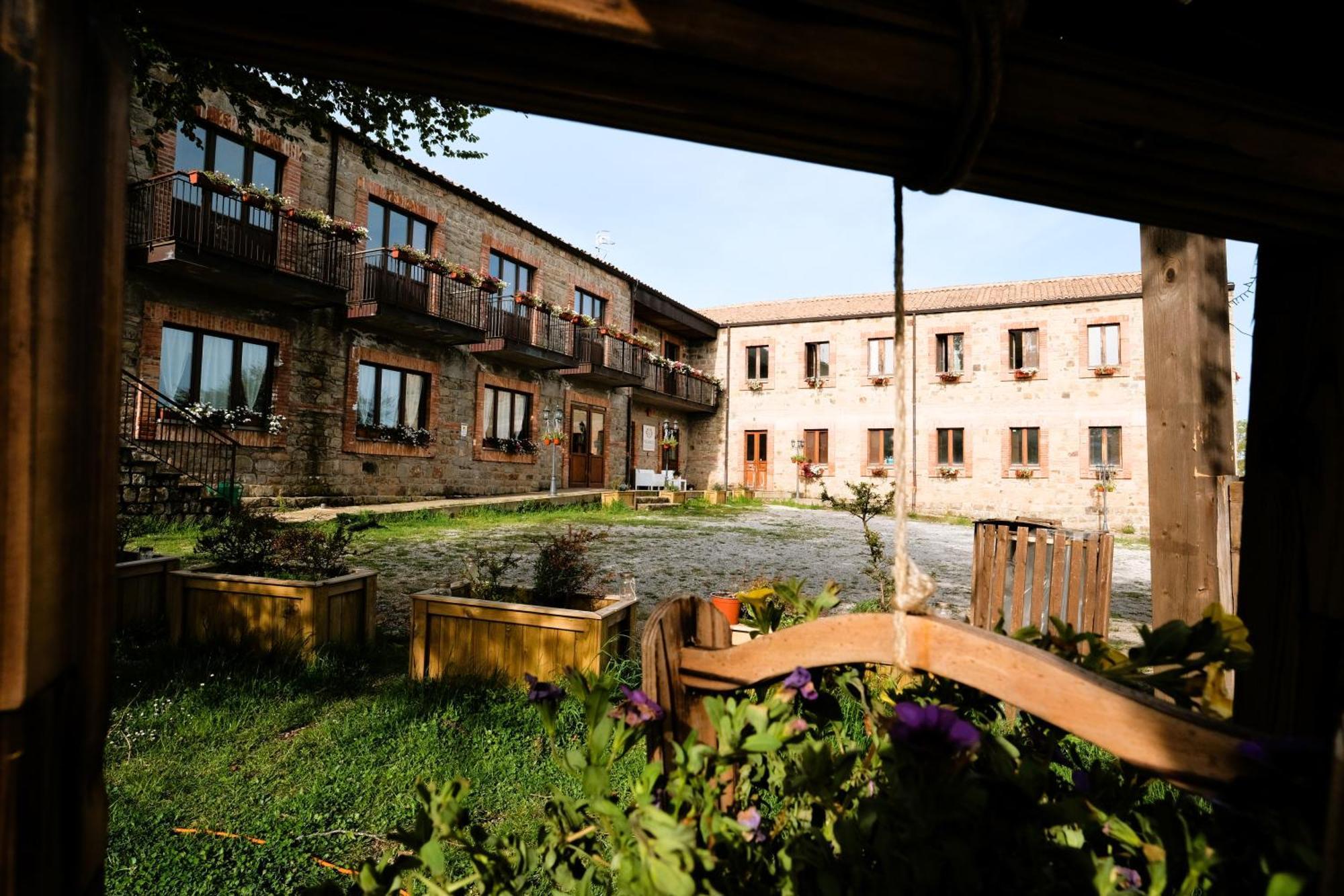 Nebris - Rifugio Del Parco Hotell San Fratello Eksteriør bilde